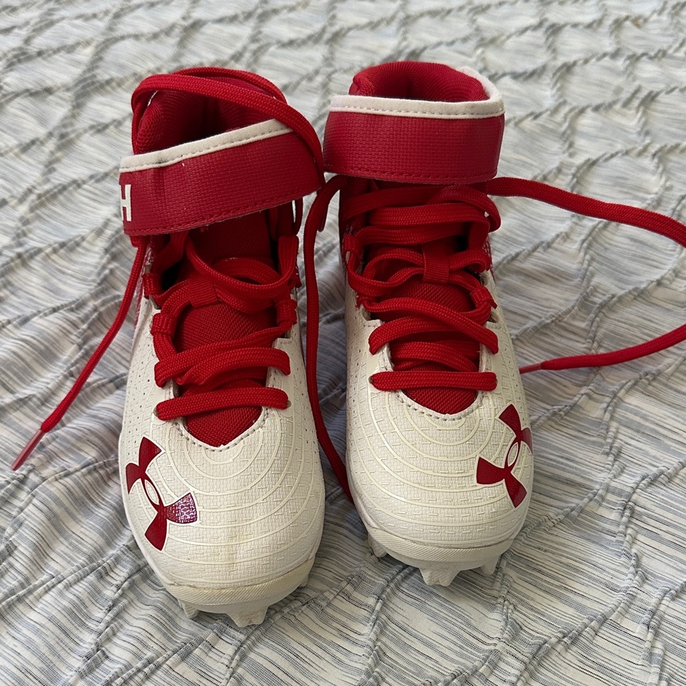 Under Armour Kids Red and White Sports Cleats